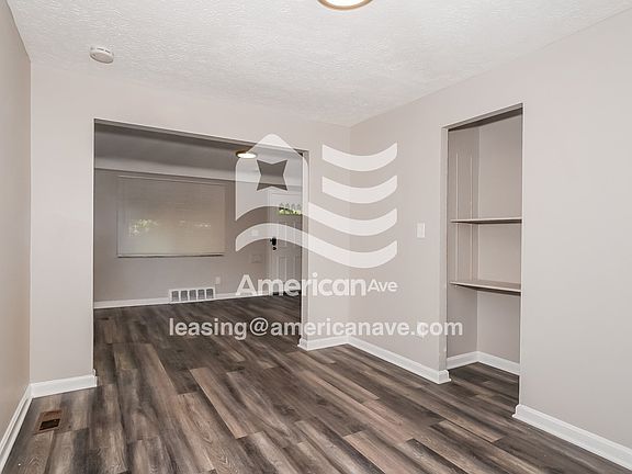 1337385_005_wm_-_dining_room_13183932.jpg