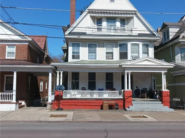 15 East Ave, Mount Carmel, PA 17851