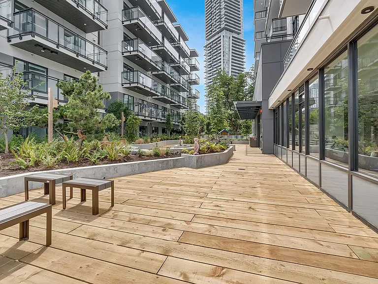 626 Claremont St #2807 — Photo 33