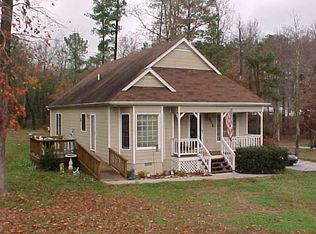 521 Indian Oak Rd, Crewe, VA 23930