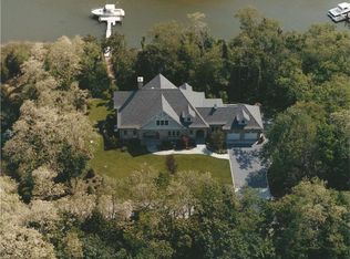 190 Jackson Lndg, Mattituck, NY 11952