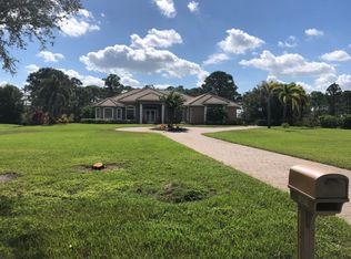 10615 Pine Needle Dr, Fort Pierce, FL 34945