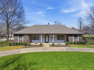 1700 Twin Oaks Dr, Harrisonville, MO 64701
