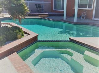 19602 Phoenix Ln, Huntington Beach, CA 92646