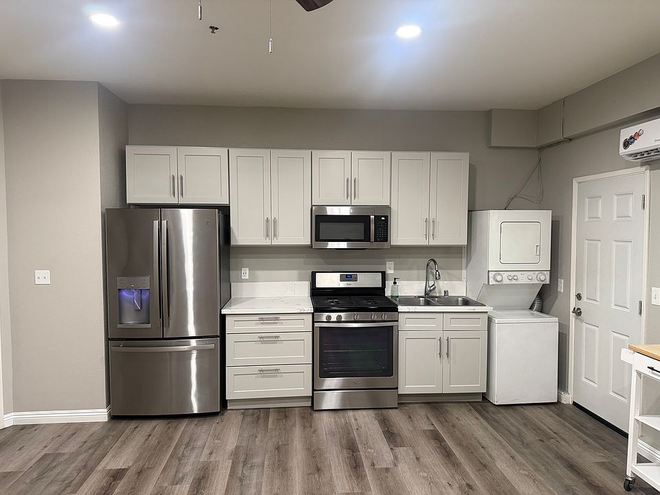 1st image of 10988 Sumac Ct