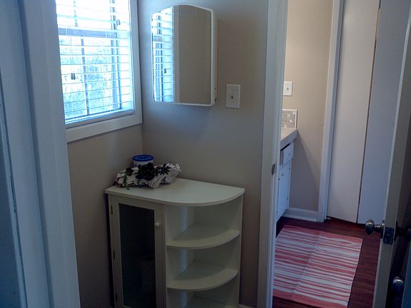 5th image of 160 Lighthouse Cir