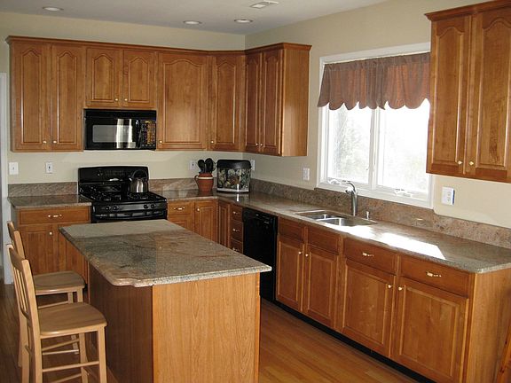 Kitchen with new granite