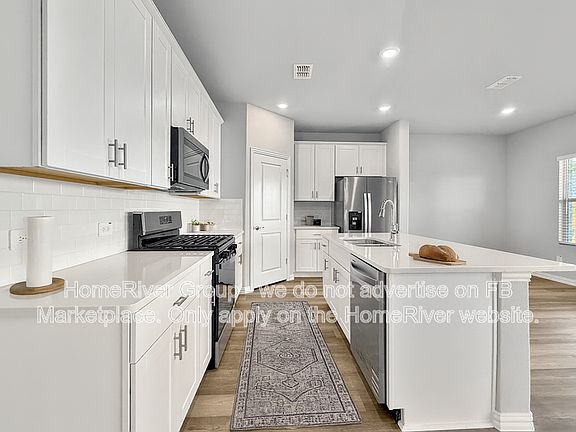 3rd image of 414 Bertney Dr