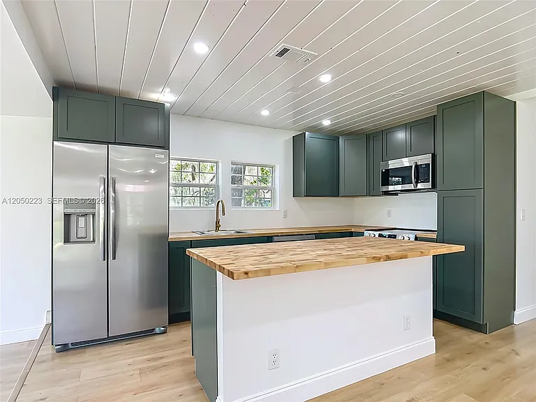 8781 S Lakeshore Dr — Photo 50