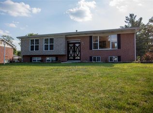 10282 Maebern Ter, Saint Louis, MO 63127