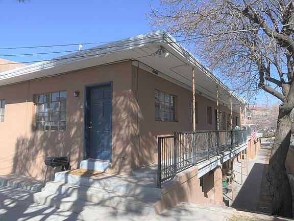 4th image of 1110 Dr Martin Luther King Jr Ave NE