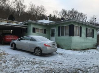 579 Cedar Rocks Rd, Wheeling, WV 26003