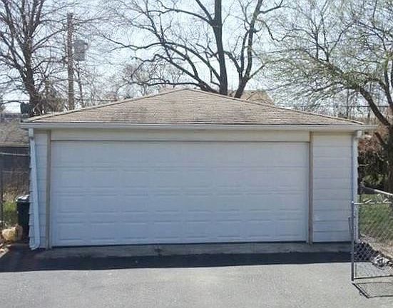 5th image of 309 E Palmer Ave