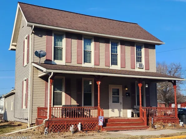 227 E 7th St, Watsontown, PA 17777