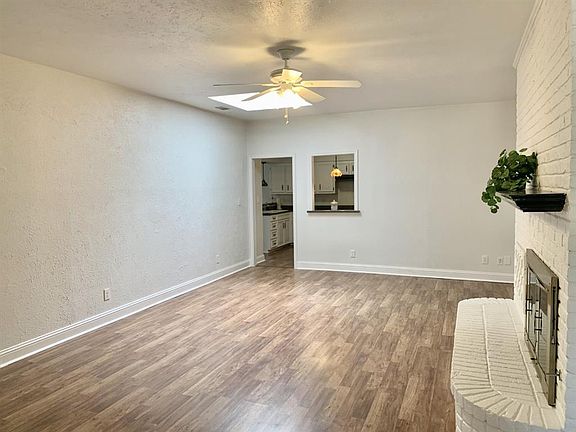2nd image of 2205 Woodcreek #A