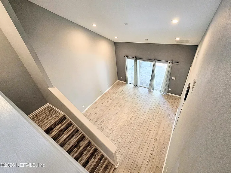 535 Wooded Crossing Cir — Photo 26