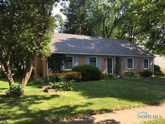 1st image of 263 E Bement St