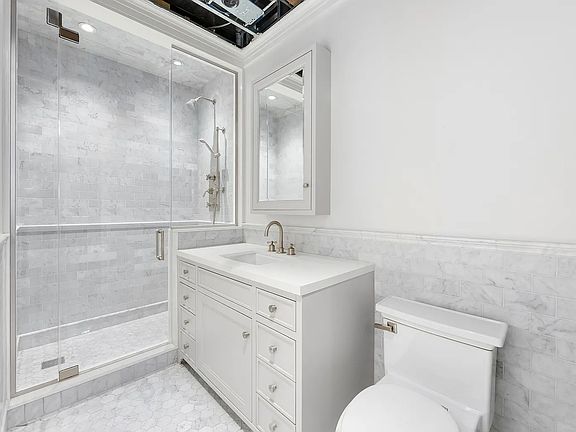 3rd image of 57 Bond St APT 2W