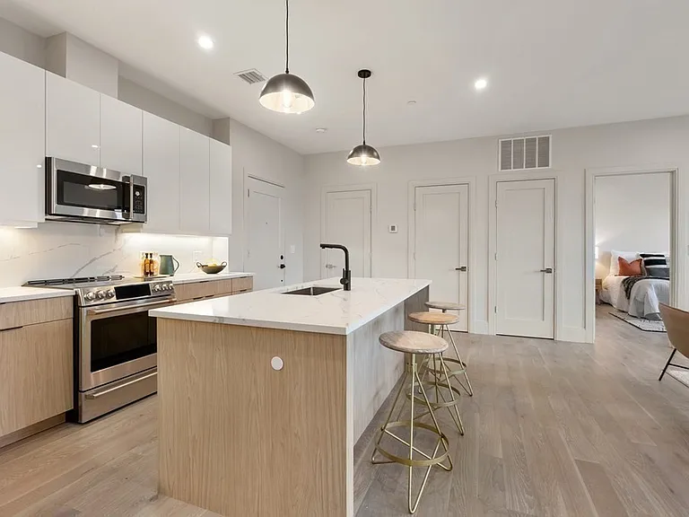 85 Myrtle St #107 — Photo 2