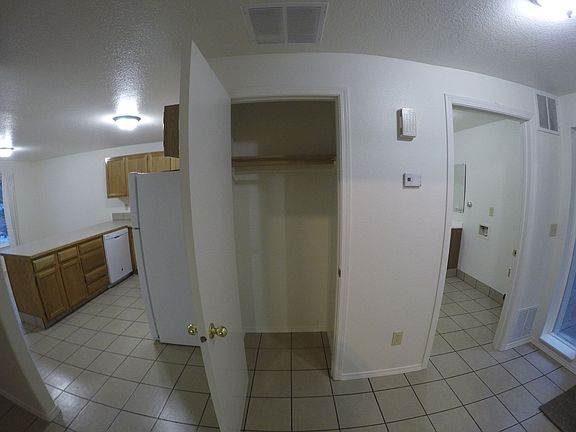 5th image of 39562 Kimberly Dr #E-1