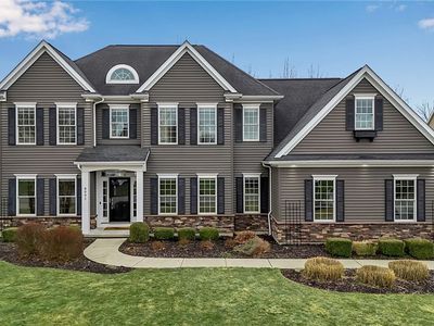 8991 Wicklow Mnr, Clarence Center, NY, 14032