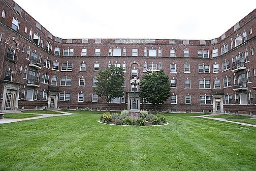 1st image of 418 S 38th Ave APT 29