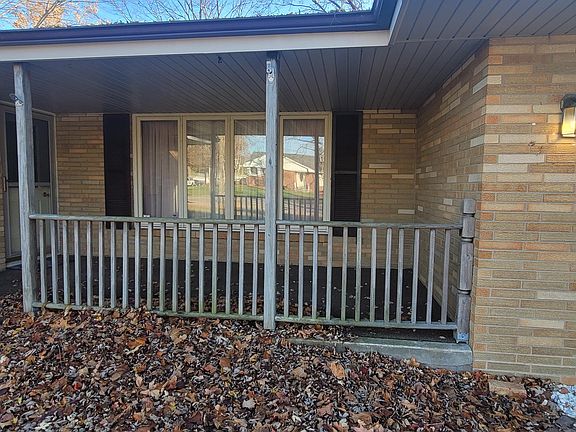 4th image of 2604 Lorado Ln