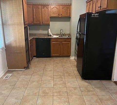 2nd image of 116 Wessex Dr