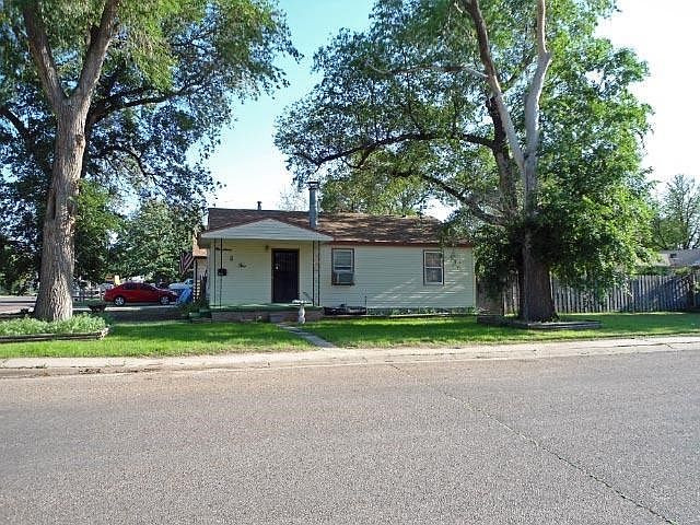 2nd image of 1902 Chesterfield St