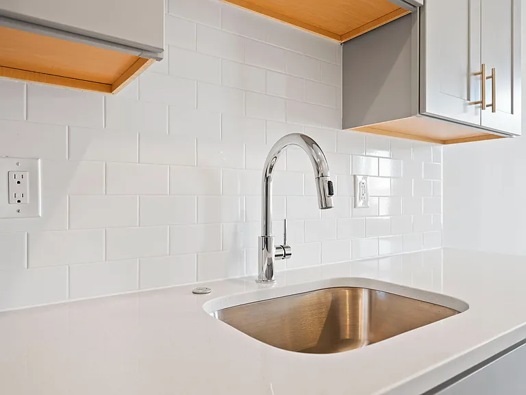 1143 N 3rd Street — Photo 50