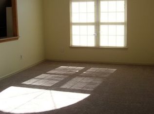 401 Ridge Rd, Wilmington, NC 28412