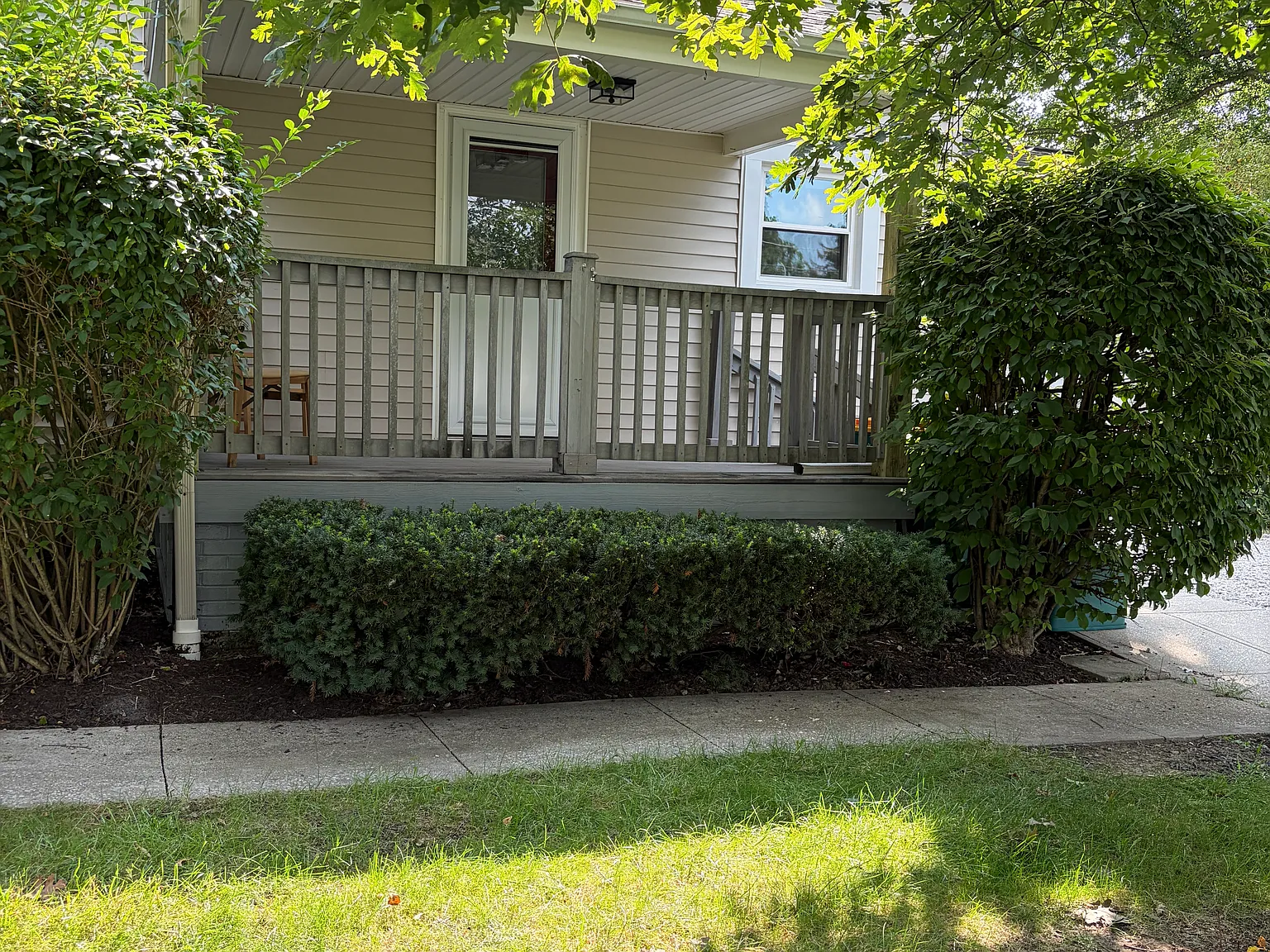 3 bed, 1194 sqft, $2,100 — Photo 3