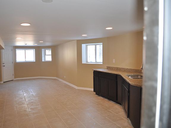 5th image of 1650 N Kedvale Ave #1