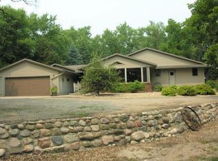 3446 Dogwood Ave, Fertile, IA 50434