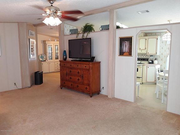 4th image of 337 San Mateo Blvd