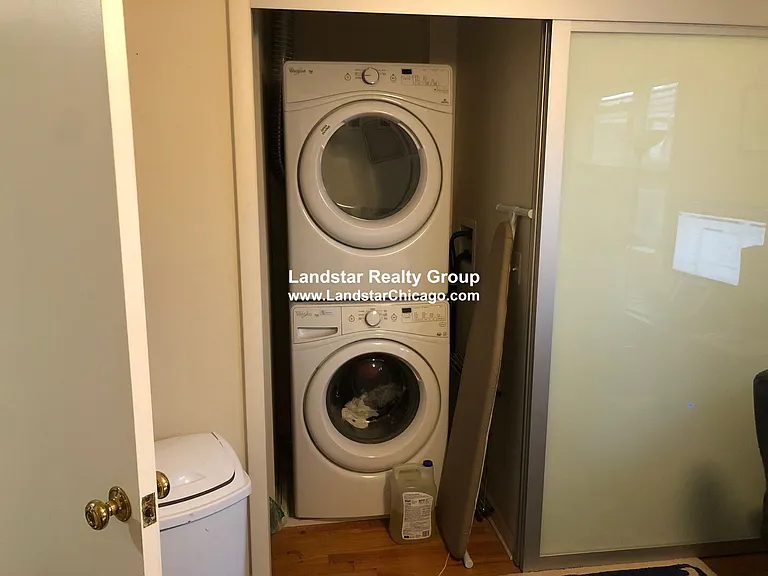1326 Chicago Ave #202 — Photo 3