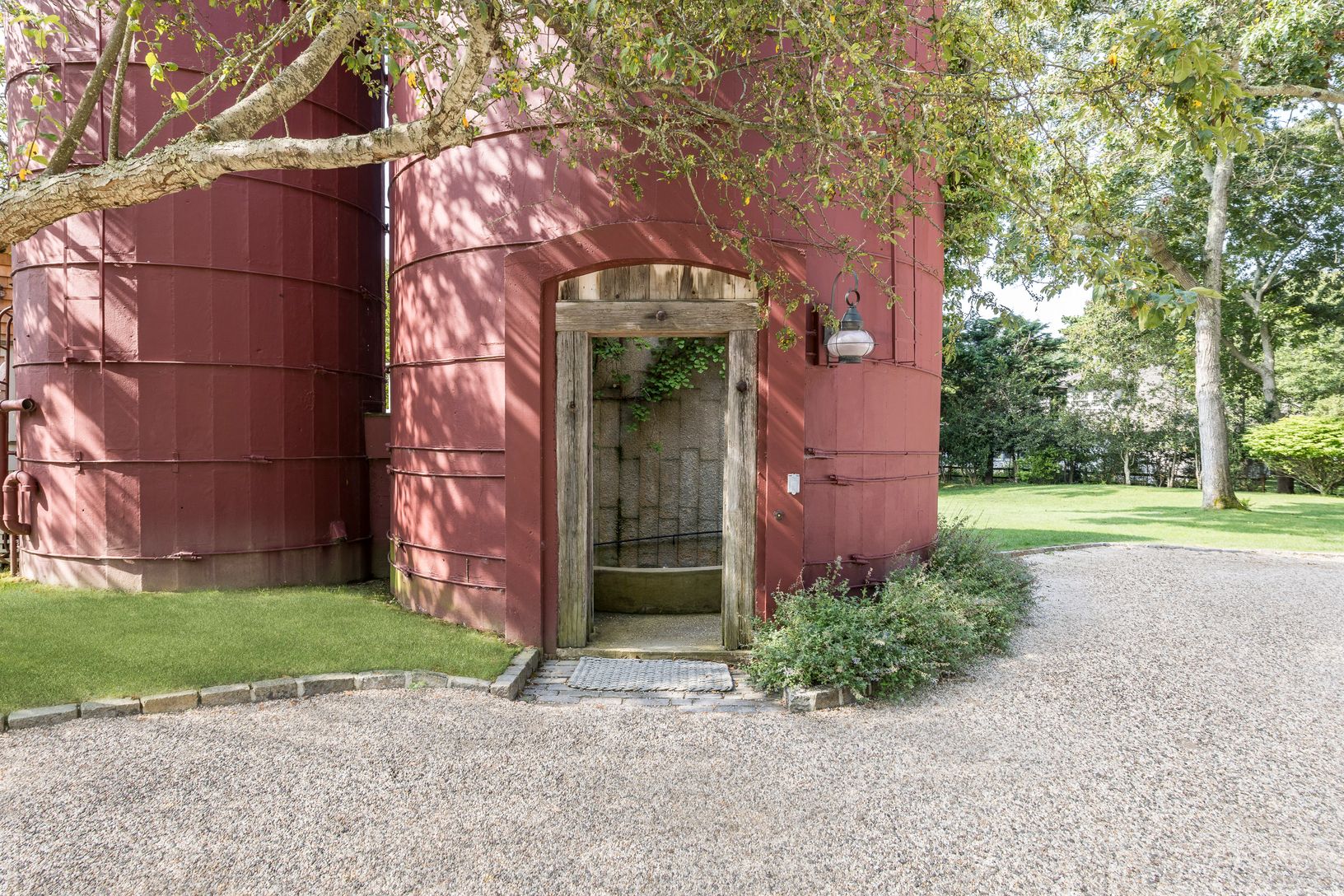  Understaded and Creative Architectural Details throughout.