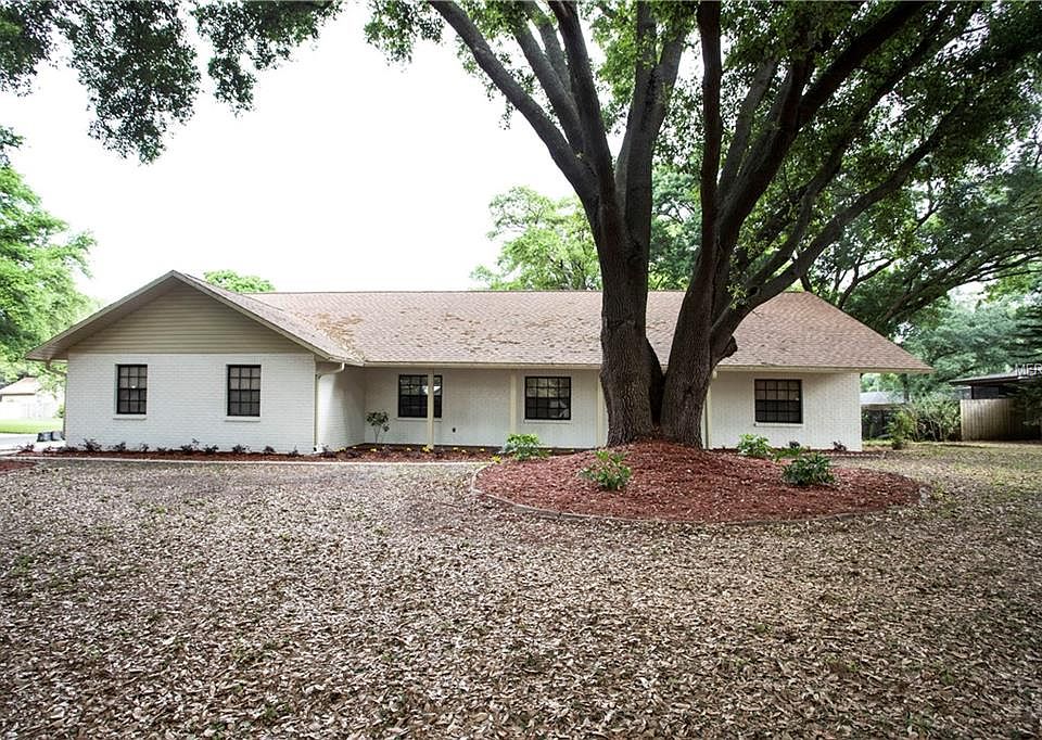 1st image of 4102 Brooke Dr