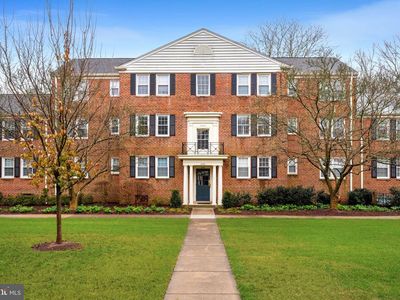 6725 W Wakefield Dr APT B2, Alexandria, VA, 22307