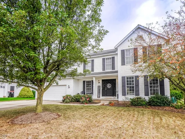 11286 Grand Valley Dr NW, Uniontown, OH 44685