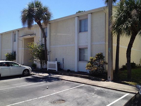 3rd image of 7702 Palmera Pointe Cir Unit 101