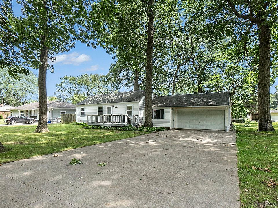 1st image of 3509 Fort Dr