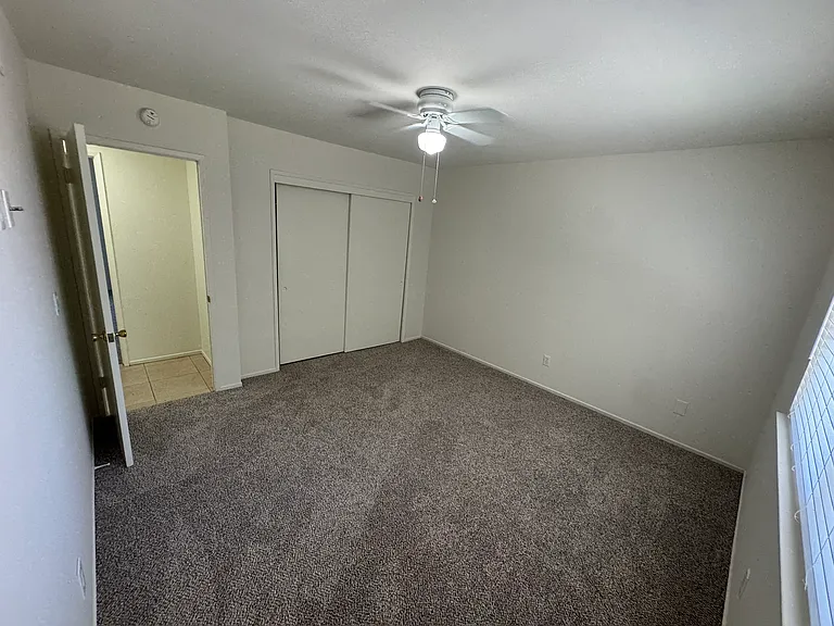 1532 E Downing St — Photo 7