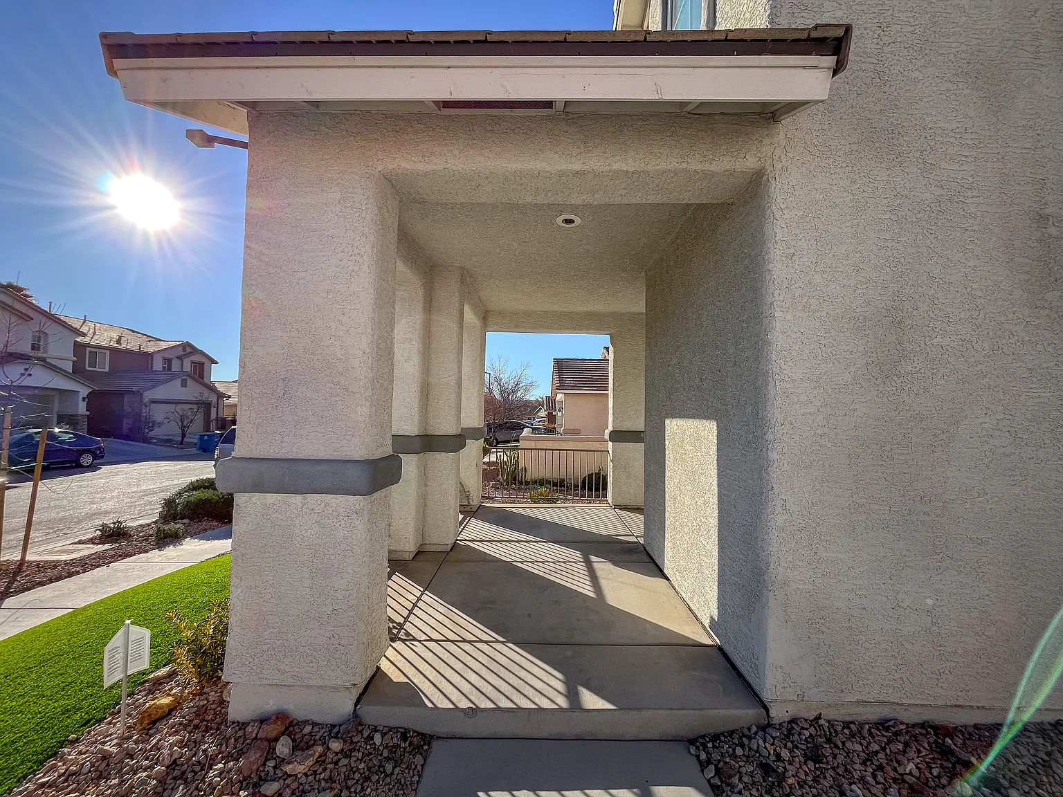 4 bed, 2.5 bath, 2546 sqft, $3,395 — Photo 3