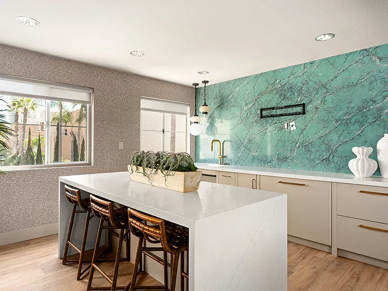 Axiom La Jolla — Photo 25