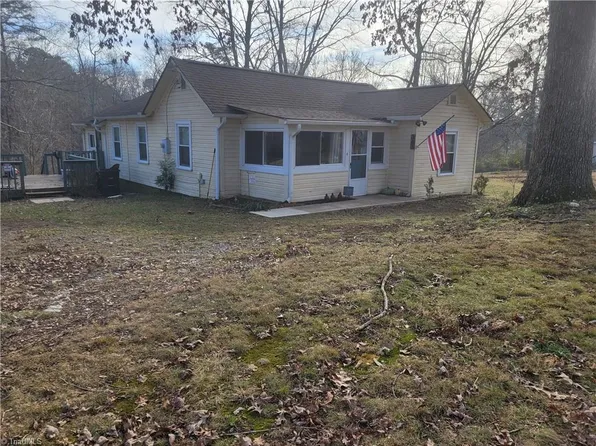 (undisclosed Address), Asheboro, NC 27205