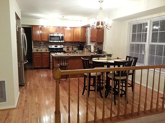 Kitchen and Breakfast Area