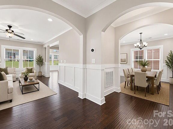 3rd image of 2507 Alyssa Ln