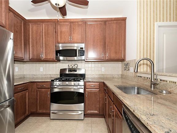 3rd image of 410 Westchester Ave Unit 307