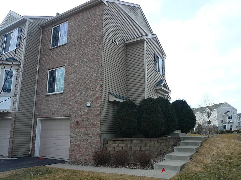 4824 Elm Dr N #6 — Photo 22